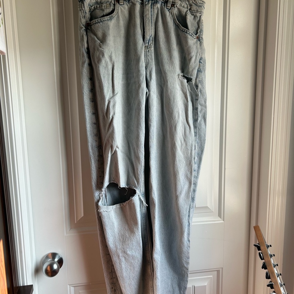 Distressed Light Blue Jeans